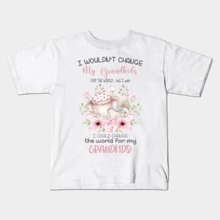 Grandma - Change the World Elephant Kids T-Shirt